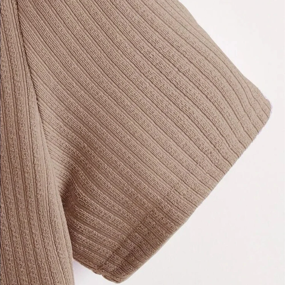 Rome Solid Ribbed Tee - Picture 4 of 7